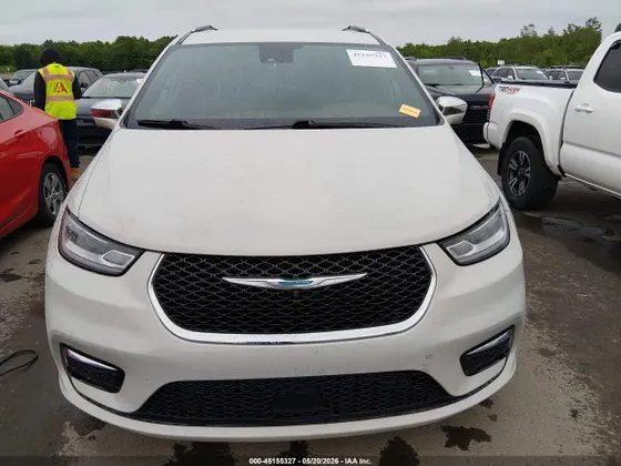 2021 Chrysler Pacifica Hybrid Limited