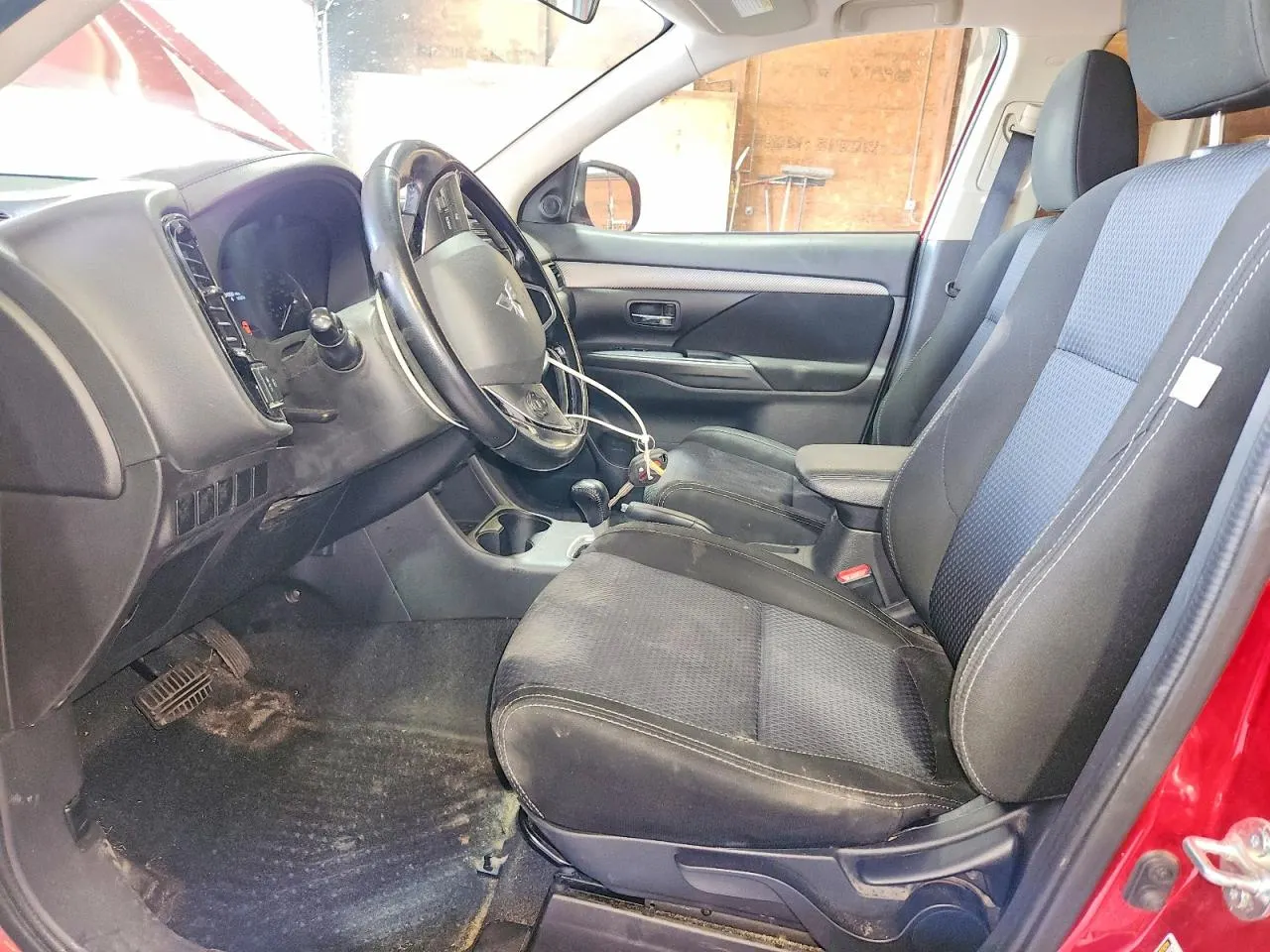 2016 Mitsubishi Outlander SE