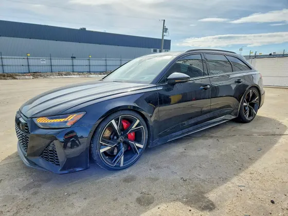 2023 Audi RS 6 Avant RS6