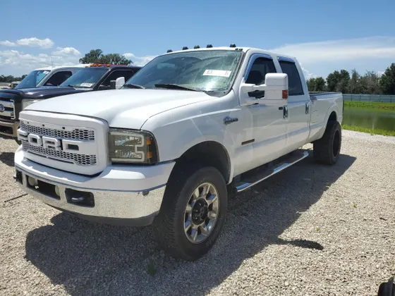 2007 Ford Super Duty F-350 DRW XL