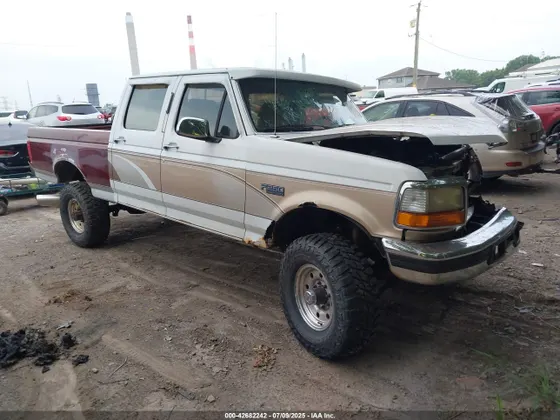 1997 Ford F-250 HD Crew Cab XL