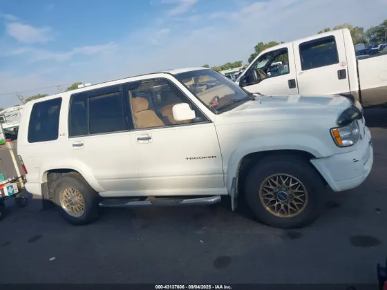 2000 Isuzu Trooper S
