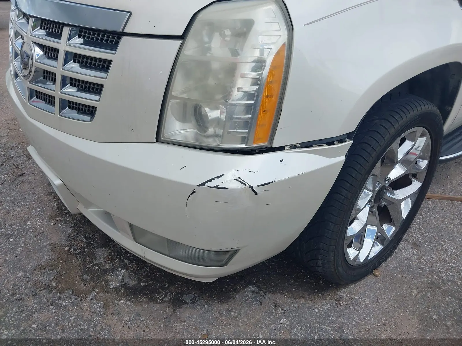 2008 Cadillac Escalade STANDARD