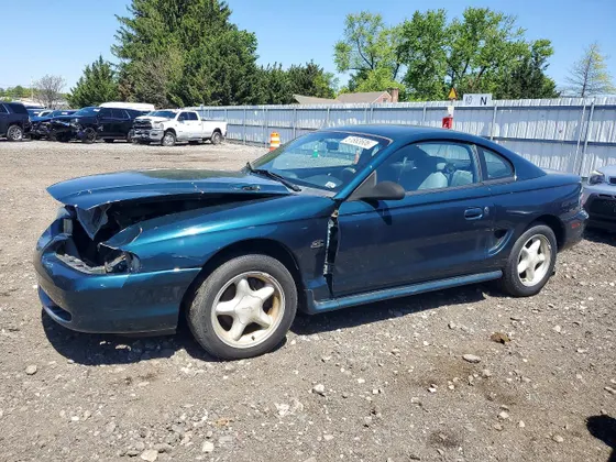 1995 Ford Mustang GT