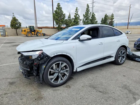 2024 Audi Q4 e-tron Sportback Premium Plus