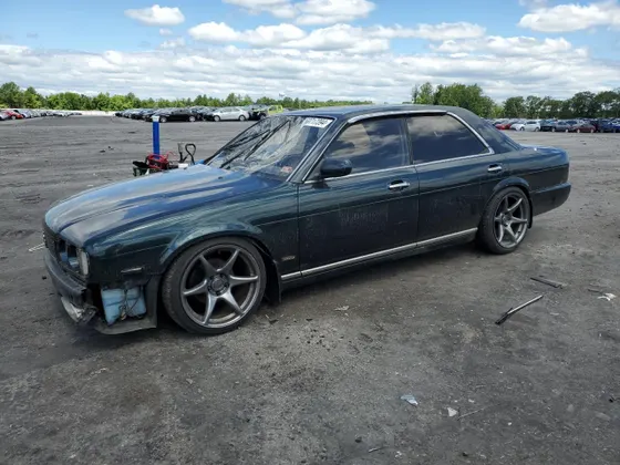 1993 Nissan CEDRIC