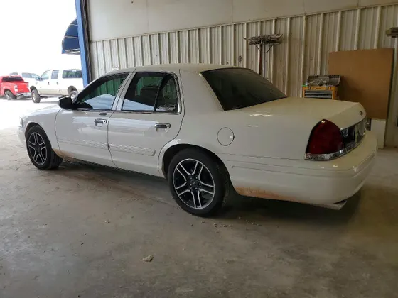 2011 Ford Crown Victoria LX