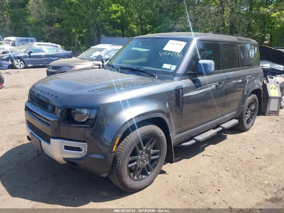 2025 Land Rover Defender S