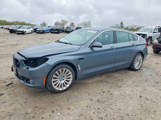 2013 BMW 5 Series Gran Turismo 535i xDrive