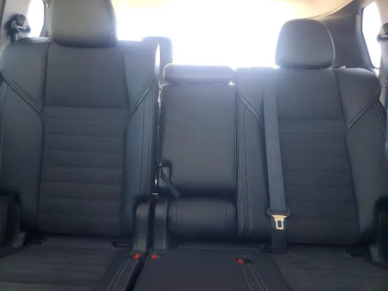 2023 Mitsubishi Outlander PHEV SE