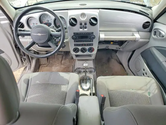 2010 Chrysler PT Cruiser Classic PT CRUISER
