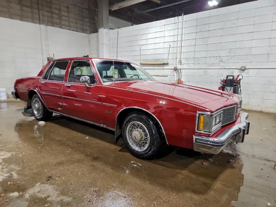 1984 Oldsmobile 88 DELTA 88