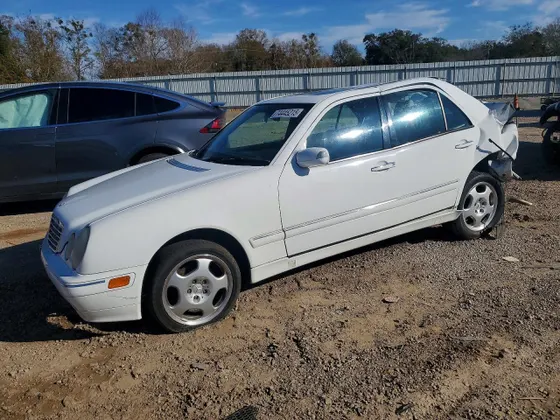 2000 Mercedes-Benz E