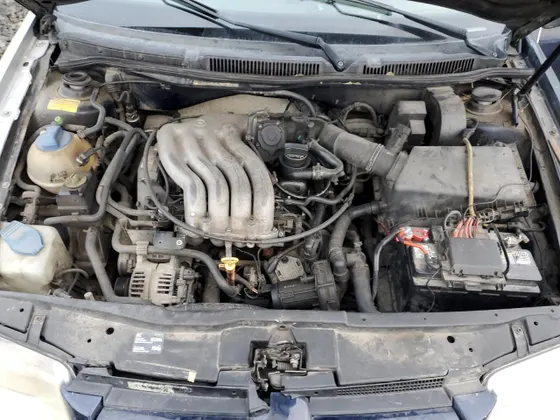 1999 Volkswagen Jetta GL