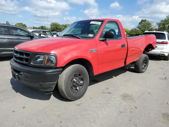 1998 Ford F-250 Standard F250