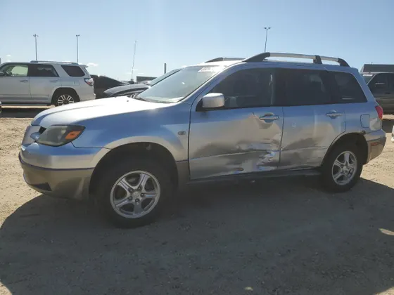 2004 Mitsubishi Outlander LS