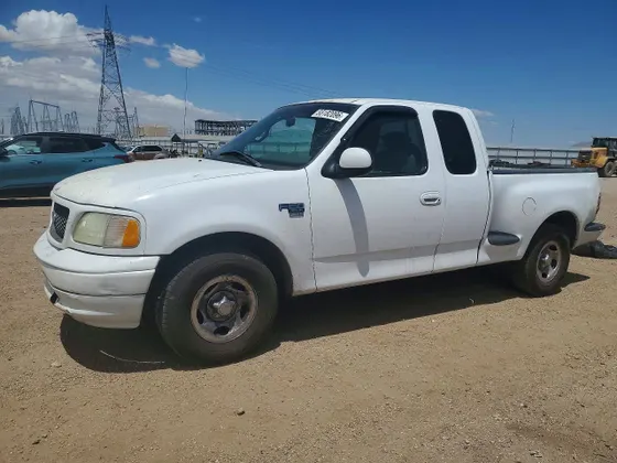 2002 Ford F-150 XL