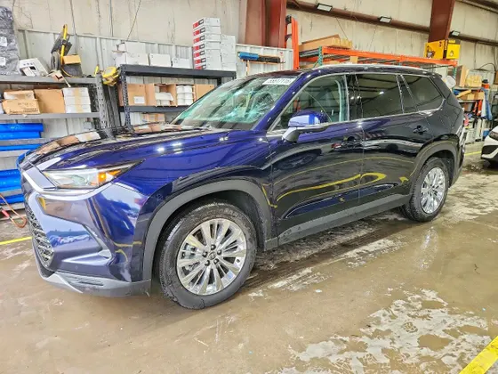 2024 Toyota Grand Highlander XLE