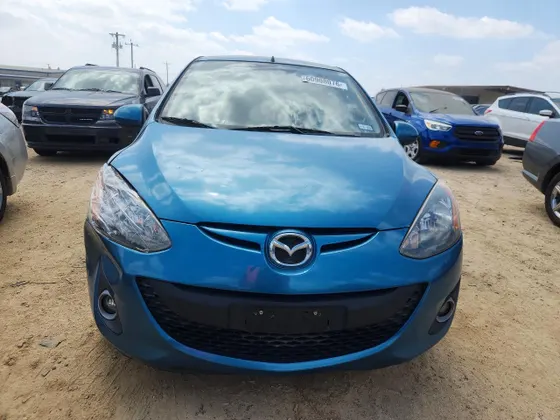 2011 Mazda Mazda2 Touring