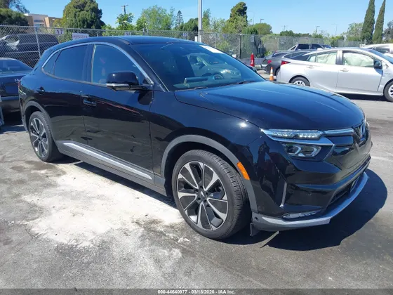 2023 VinFast VF 8 Plus