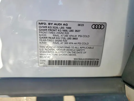 2024 Audi Q8 e-tron Sportback S line Premium