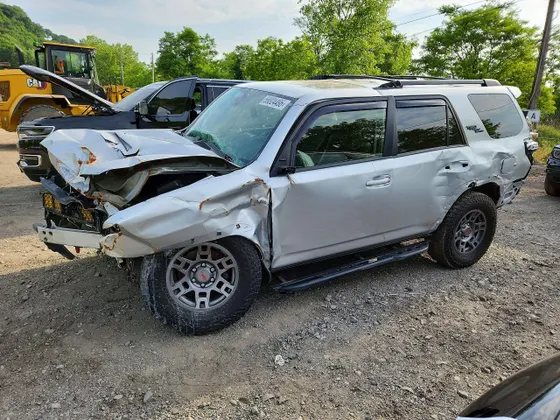 2022 Toyota 4Runner TRD Off Road Premium