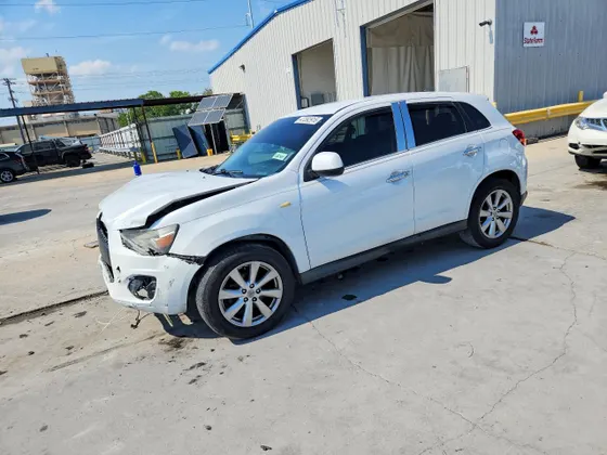 2015 Mitsubishi Outlander Sport ES