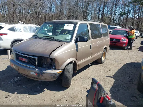2002 GMC Safari Passenger SLE