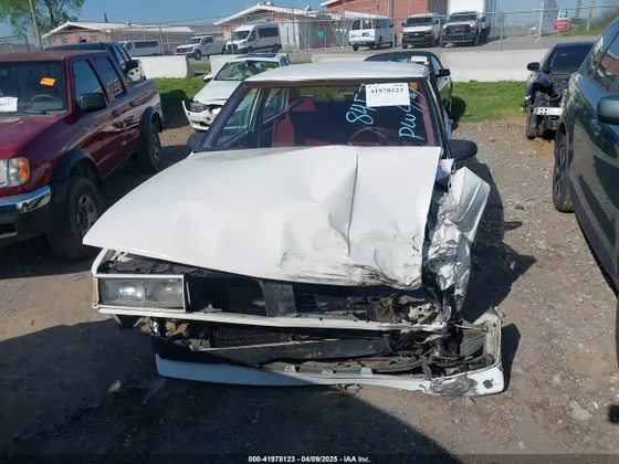 1990 Oldsmobile Delta 88 ROYALE