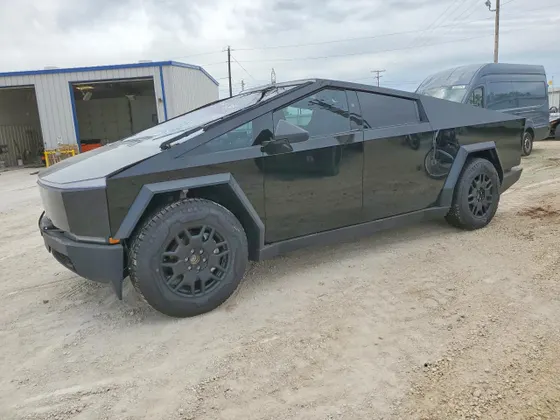2024 Tesla Cybertruck Cyberbeast