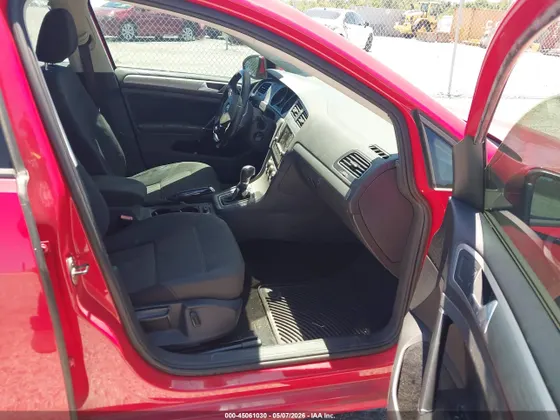 2016 Volkswagen Golf SportWagen TSI S