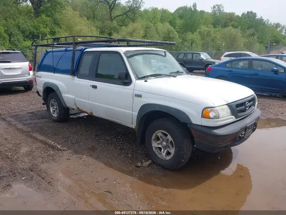 2003 Mazda B-Series 4WD Truck SE