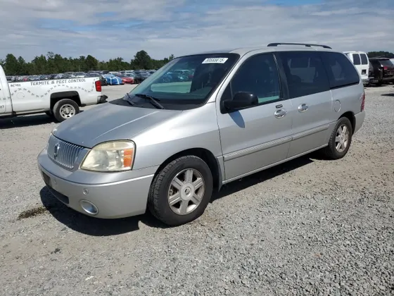 2005 Mercury Monterey Luxury