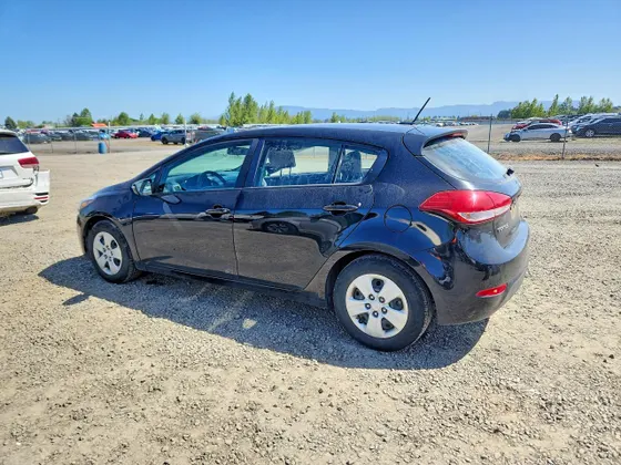 2017 Kia Forte5 LX