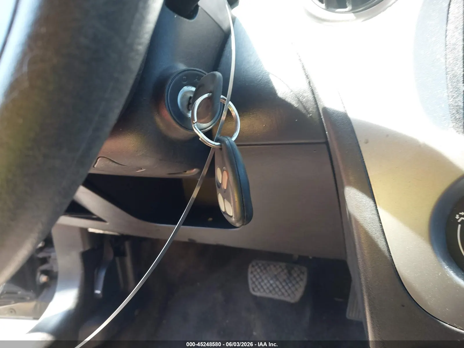 2004 Saturn ION ION 3