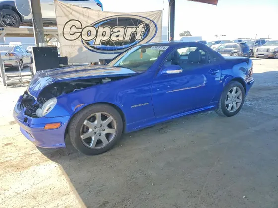 2003 Mercedes-Benz SLK-Class 2.3L