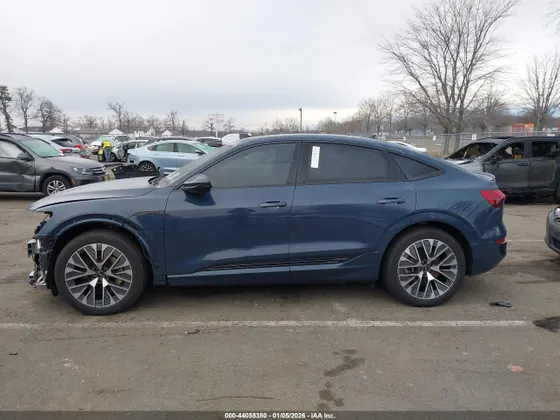 2024 Audi Q8 e-tron Sportback S line Premium Plus