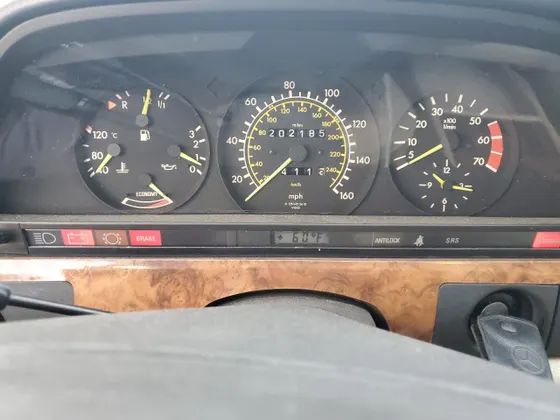 1985 Mercedes-Benz 500 Series 500SEL