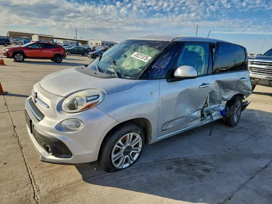 2018 FIAT 500L Pop