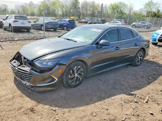 2022 Hyundai Sonata Hybrid Blue
