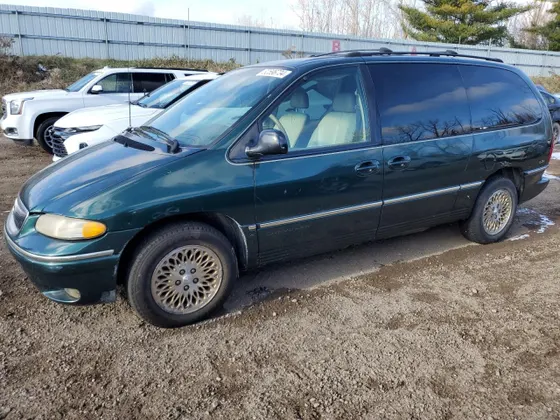 1996 Chrysler Town & Country LXi
