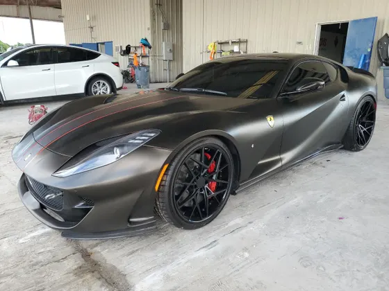 2019 Ferrari 812 Superfast
