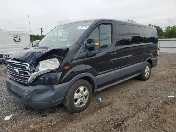 2017 Ford FORD TRANSIT T-150