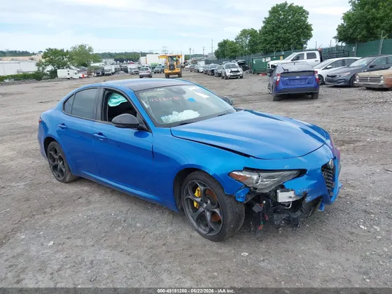 2019 Alfa Romeo Giulia Ti