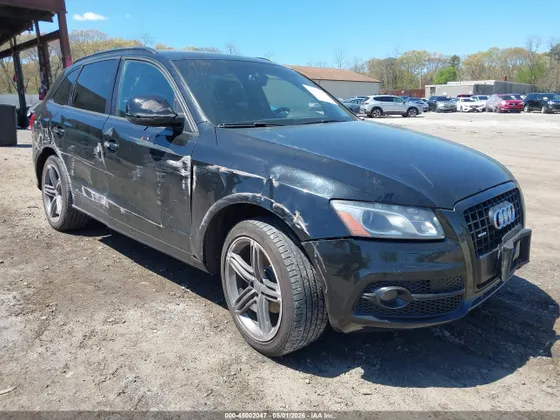 2012 Audi Q5 3.2L Prestige