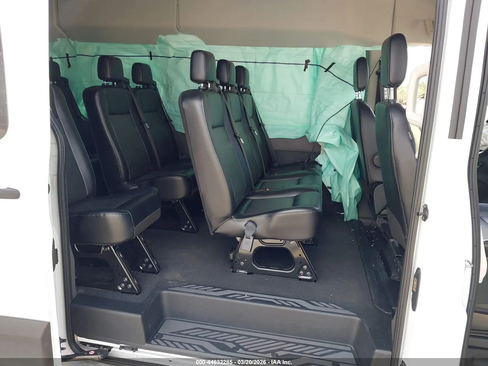 2024 Ford Transit Wagon XL
