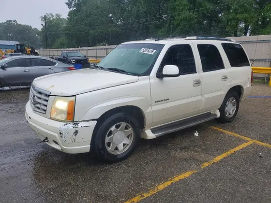 2003 Cadillac Escalade
