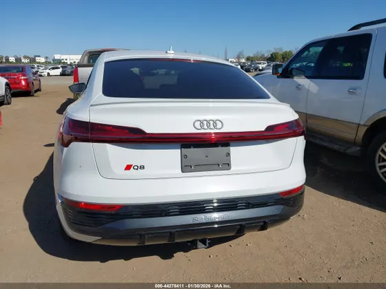 2024 Audi Q8 e-tron Sportback S line Premium Plus