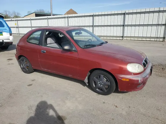 2001 Daewoo LANOS S