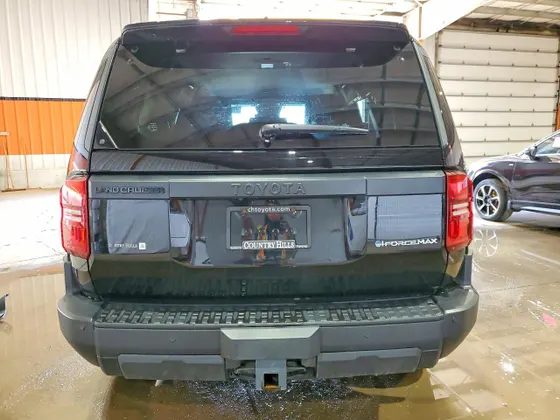 2024 Toyota Land Cruiser